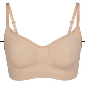 SKIMS Seamless Scult bralette in mica